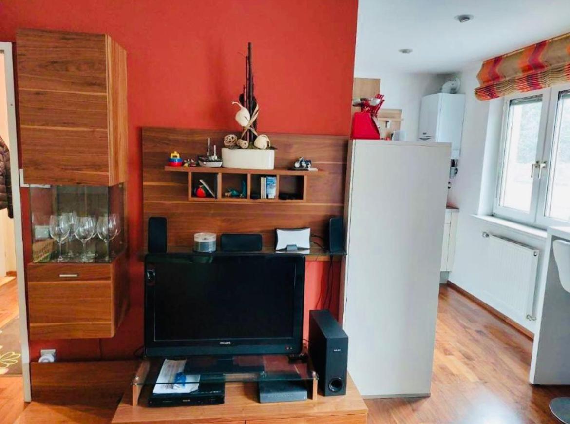 Super Deluxe Apartment - Near U6, U3 In City Center Wien Exteriör bild